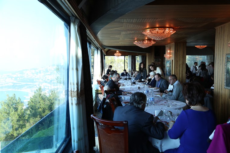 Sunday Buffet at Bay Lodge